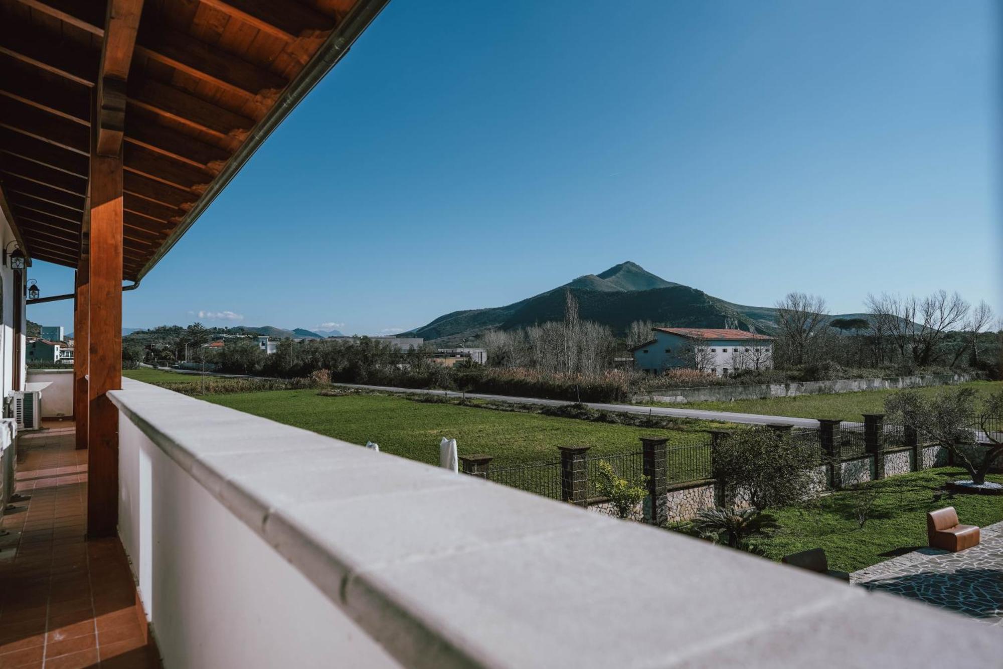 Masseria Perbacco Country House Guest House Bellona Exterior photo